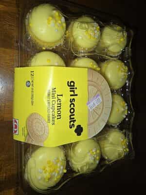 Girl Scouts Lemon Mini Cupcakes - C-Town